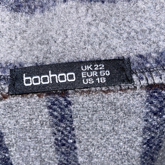 Shacket, never worn - Picture 2 of 2